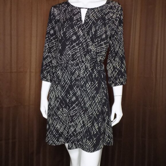 Lush abstract print keyhole dress size M - Picture 1 of 9